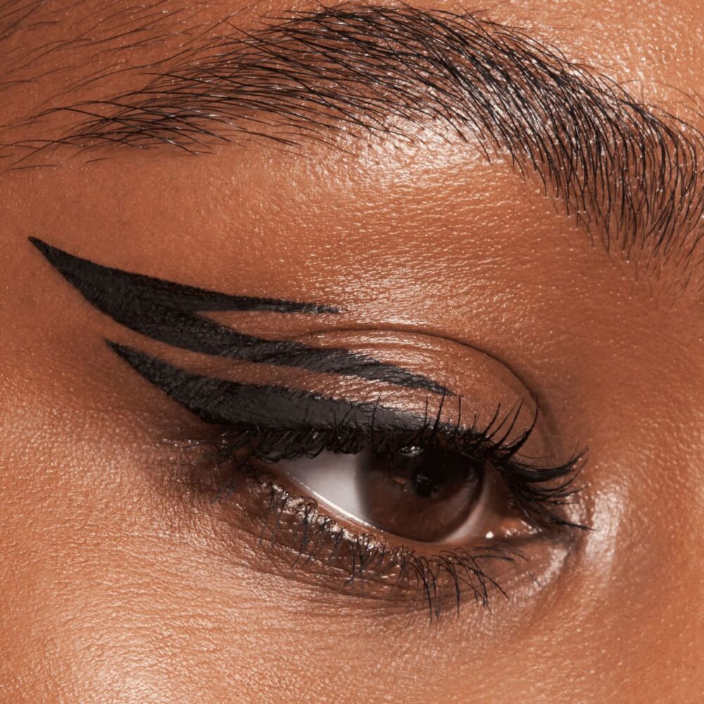 essence Eyeliner liquide Ink Waterproof 01, 3 ml - Image 2
